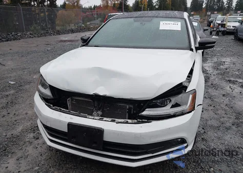 2018 Volkswagen Jetta 1.8T Se Sport z USA, uszkodzony, nr VIN 3VWD17AJ3JM251072